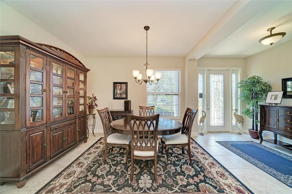 517 CHANTILLY TRAIL Bradenton, FL 34212