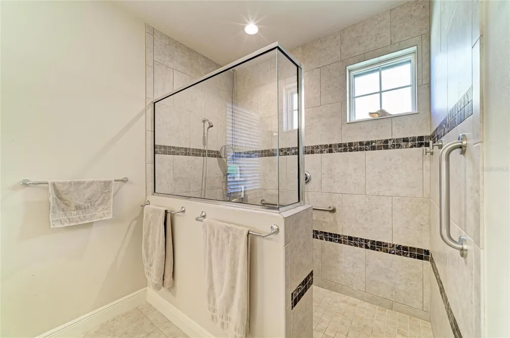 517 CHANTILLY TRAIL Bradenton, FL 34212