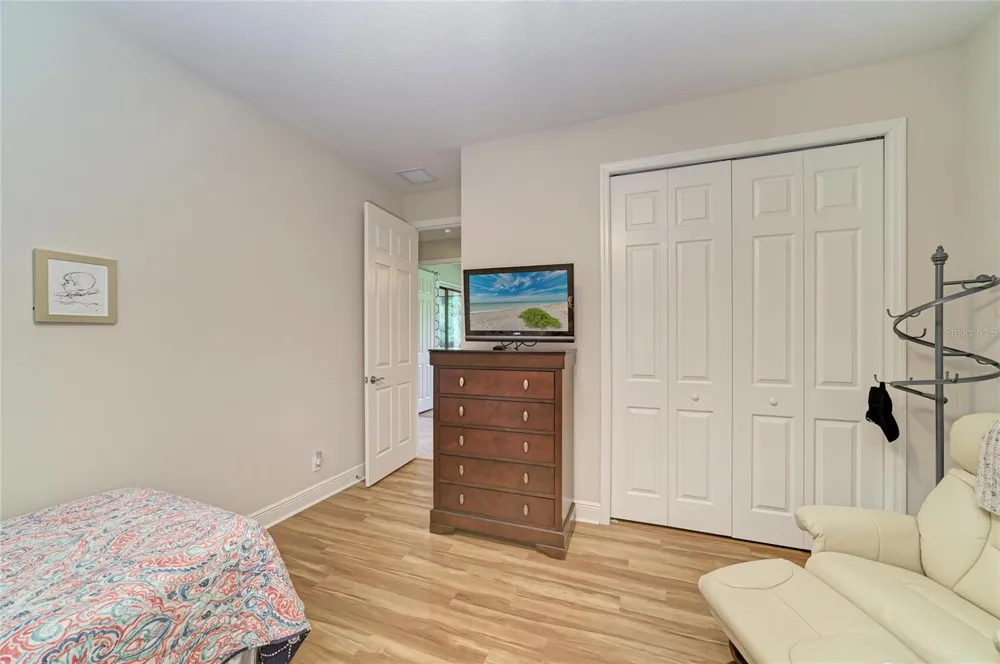 517 CHANTILLY TRAIL Bradenton, FL 34212