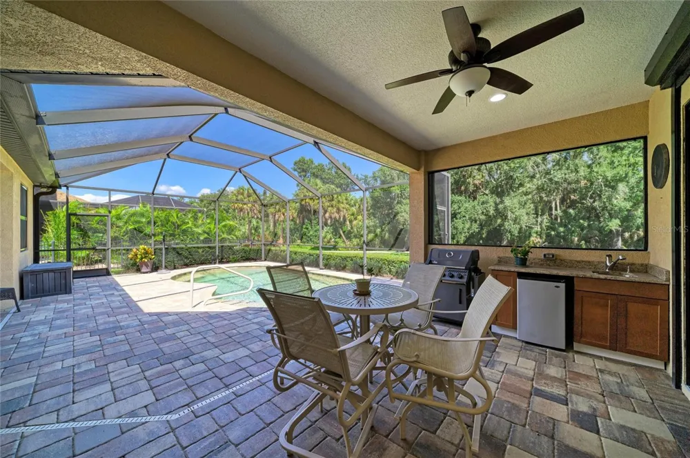 517 CHANTILLY TRAIL Bradenton, FL 34212
