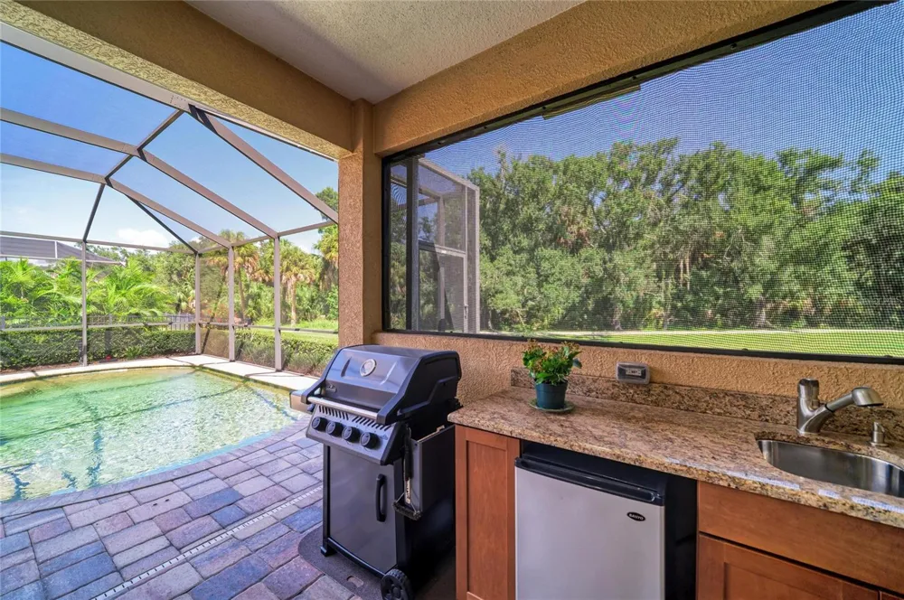 517 CHANTILLY TRAIL Bradenton, FL 34212