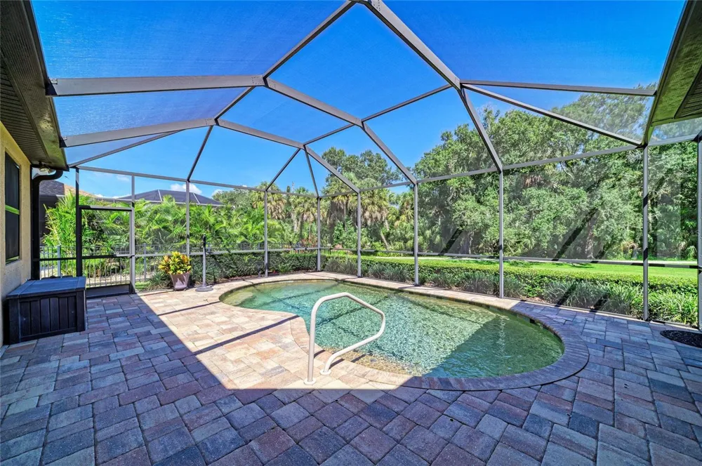517 CHANTILLY TRAIL Bradenton, FL 34212