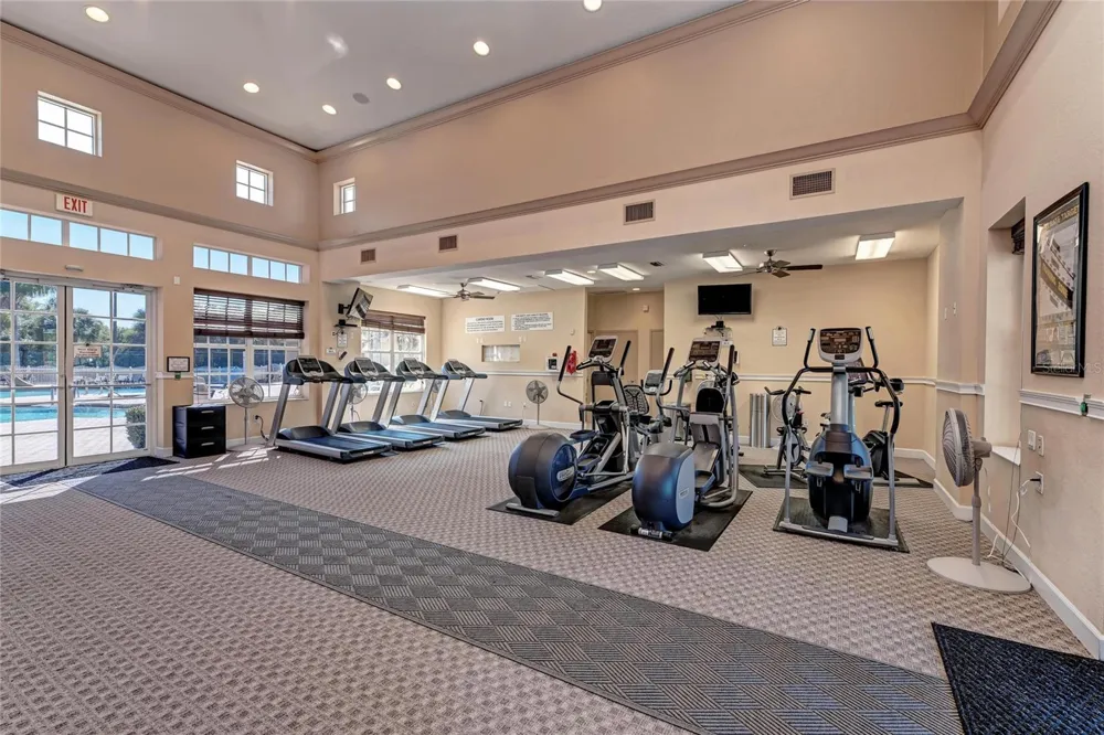 517 CHANTILLY TRAIL Bradenton, FL 34212