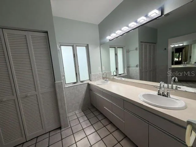 2241 WINTERSET ROAD Winter Haven, FL 33884