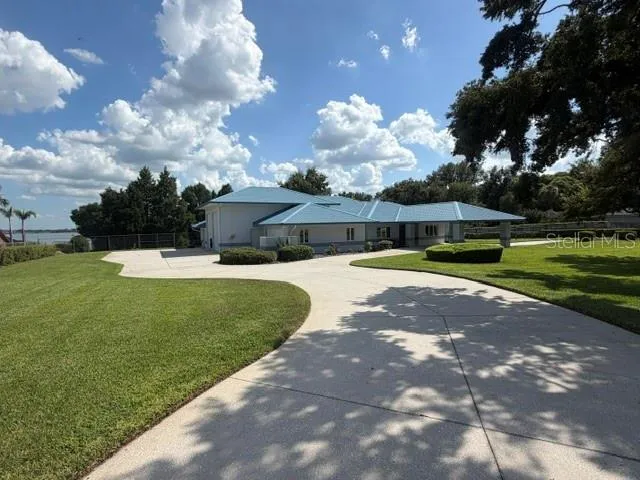2241 WINTERSET ROAD Winter Haven, FL 33884
