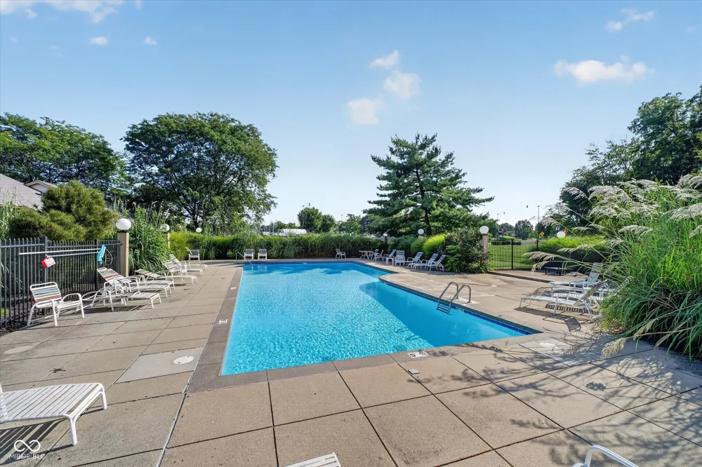1076 Timber Creek Drive #UNIT 2 Carmel, IN 46032