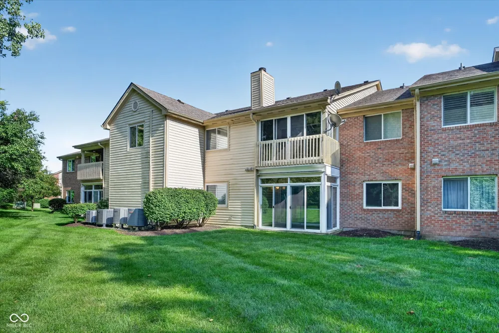 1076 Timber Creek Drive #UNIT 2 Carmel, IN 46032