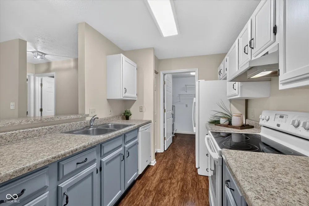 1076 Timber Creek Drive #UNIT 2 Carmel, IN 46032
