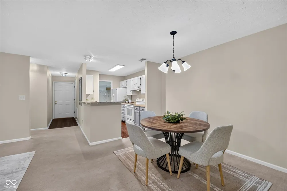 1076 Timber Creek Drive #UNIT 2 Carmel, IN 46032