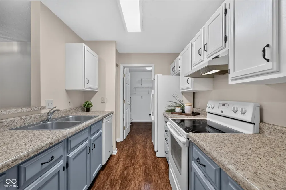 1076 Timber Creek Drive #UNIT 2 Carmel, IN 46032