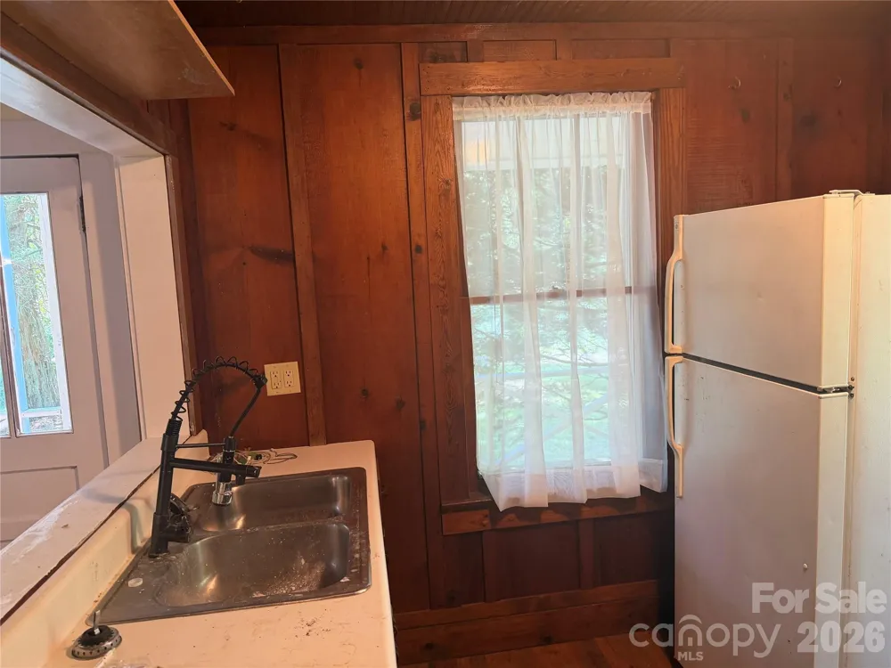 19010 Rosman Highway Sapphire, NC 28774