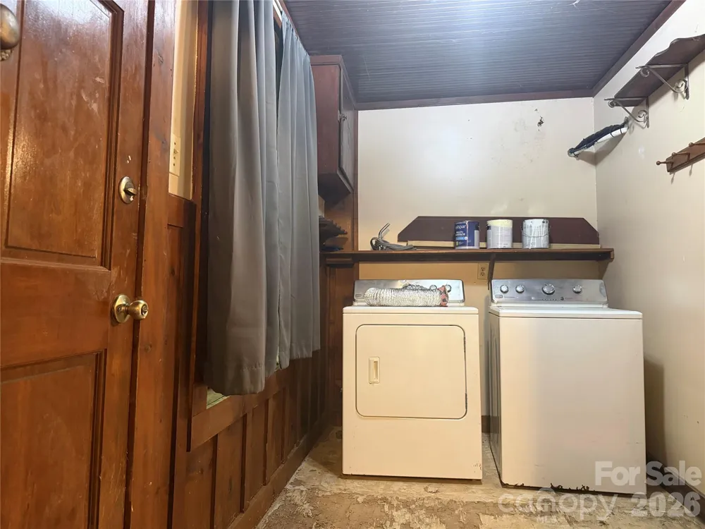 19010 Rosman Highway Sapphire, NC 28774