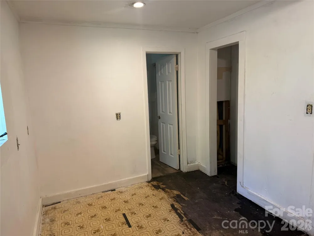 19010 Rosman Highway Sapphire, NC 28774