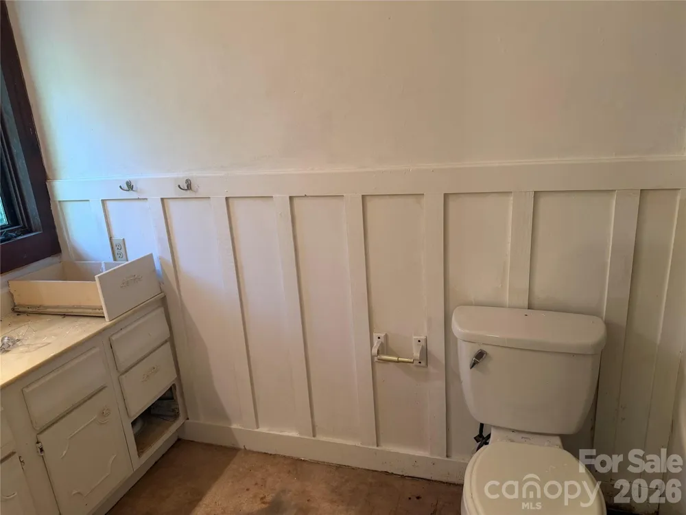 19010 Rosman Highway Sapphire, NC 28774
