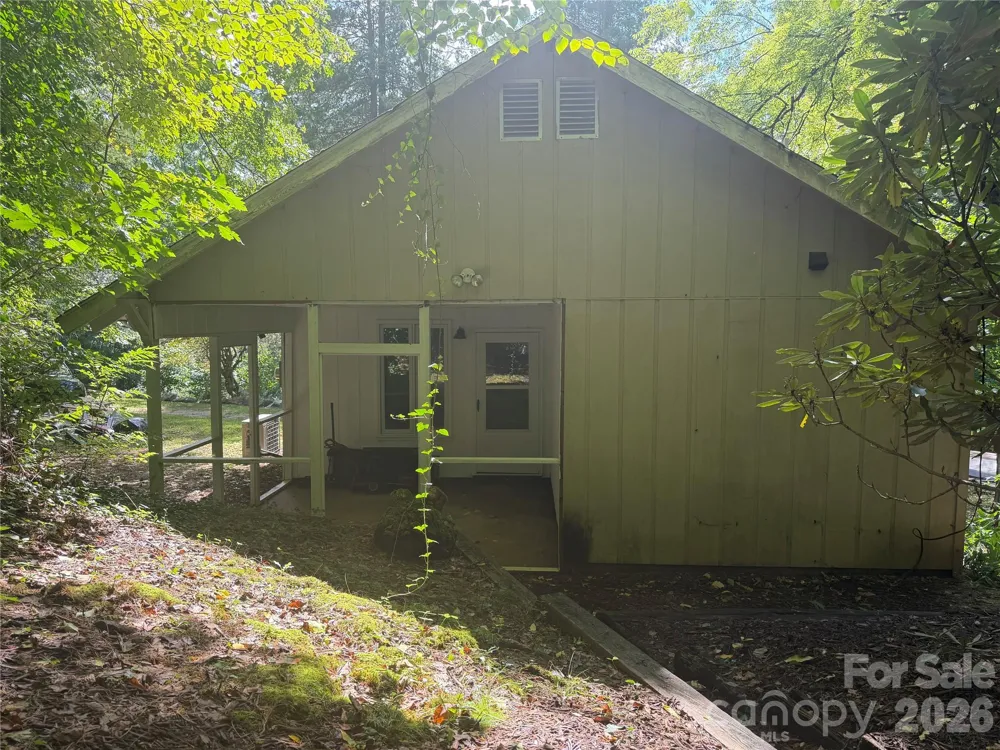 19010 Rosman Highway Sapphire, NC 28774