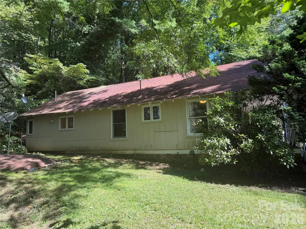 19010 Rosman Highway Sapphire, NC 28774