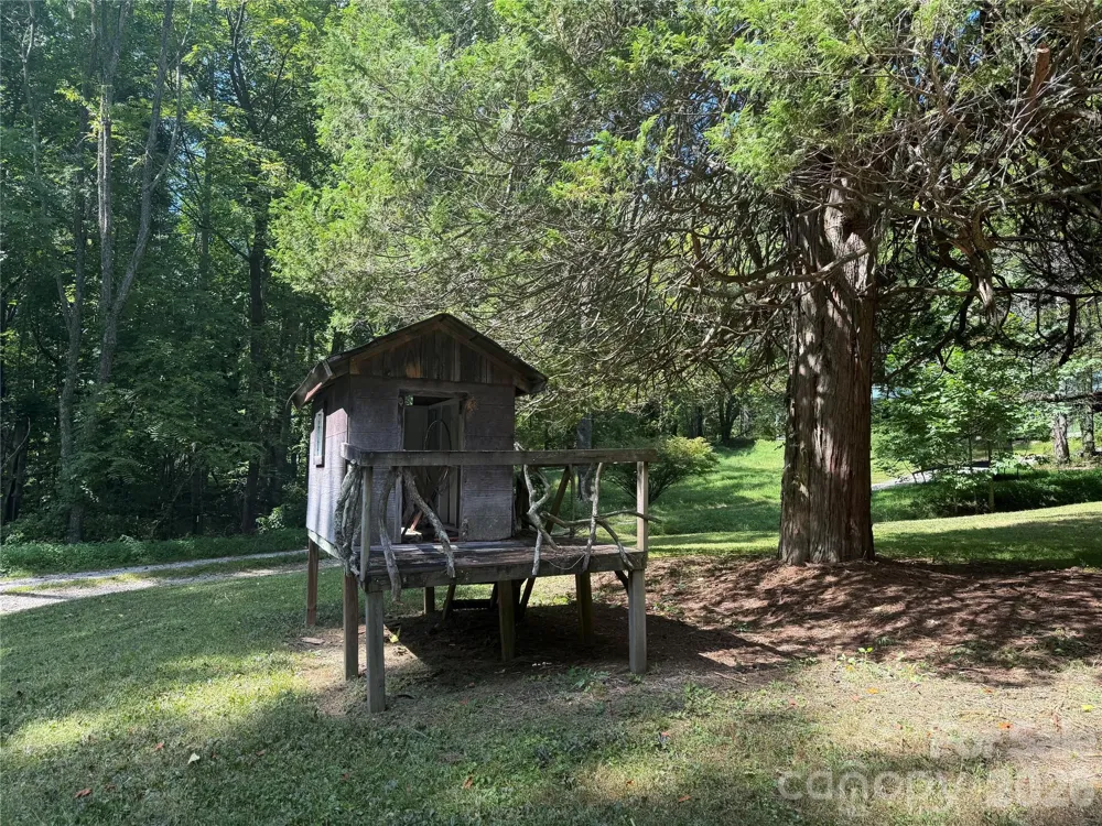 19010 Rosman Highway Sapphire, NC 28774