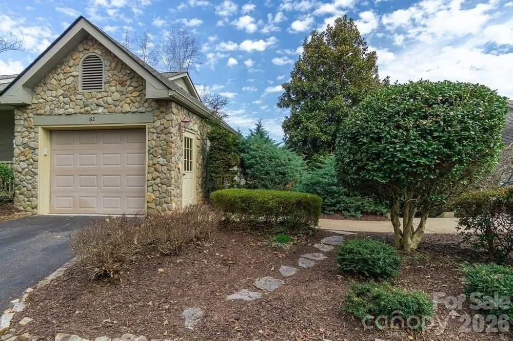162 Stonecrest Court Lake Lure, NC 28746