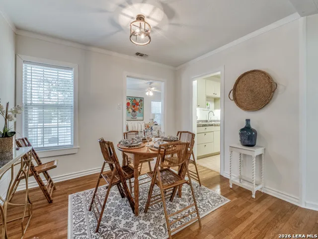 525 ABISO AVE Alamo Heights, TX 78209