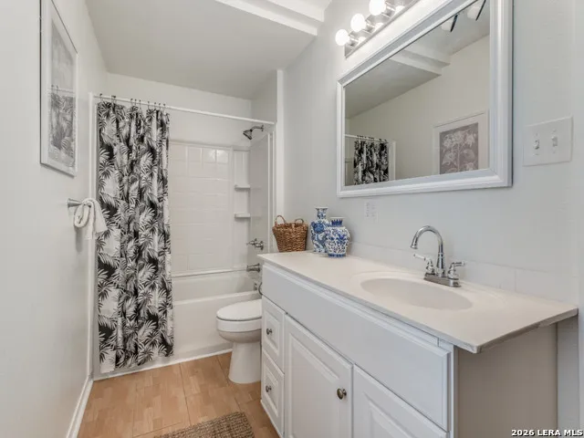 525 ABISO AVE Alamo Heights, TX 78209