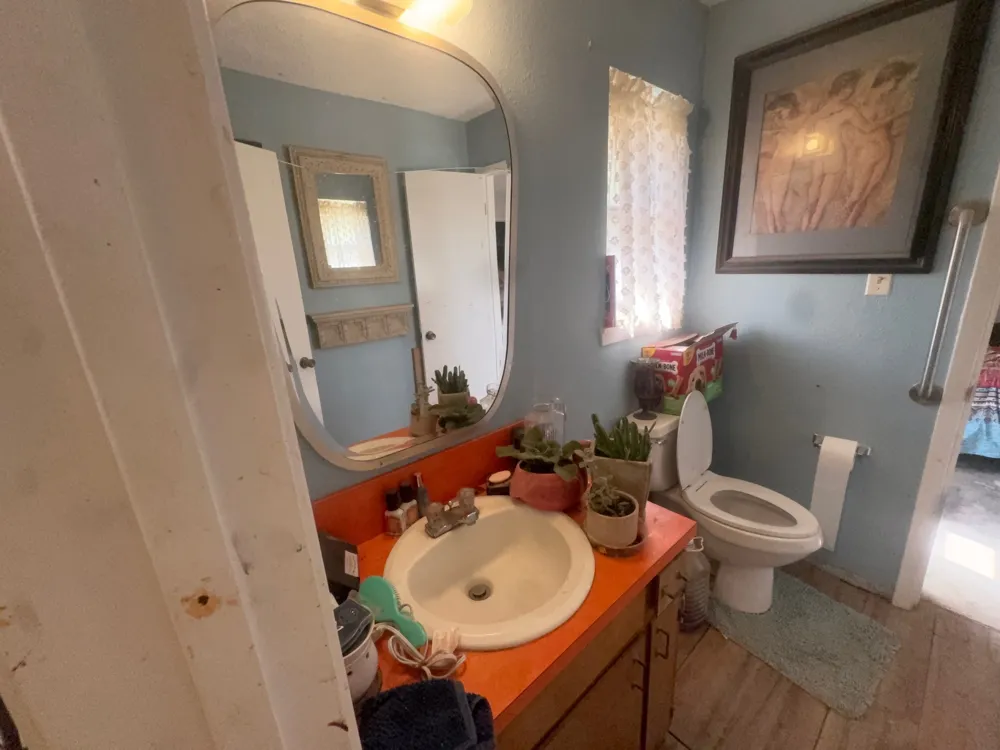 506 Avenue X Clifton, TX 76634