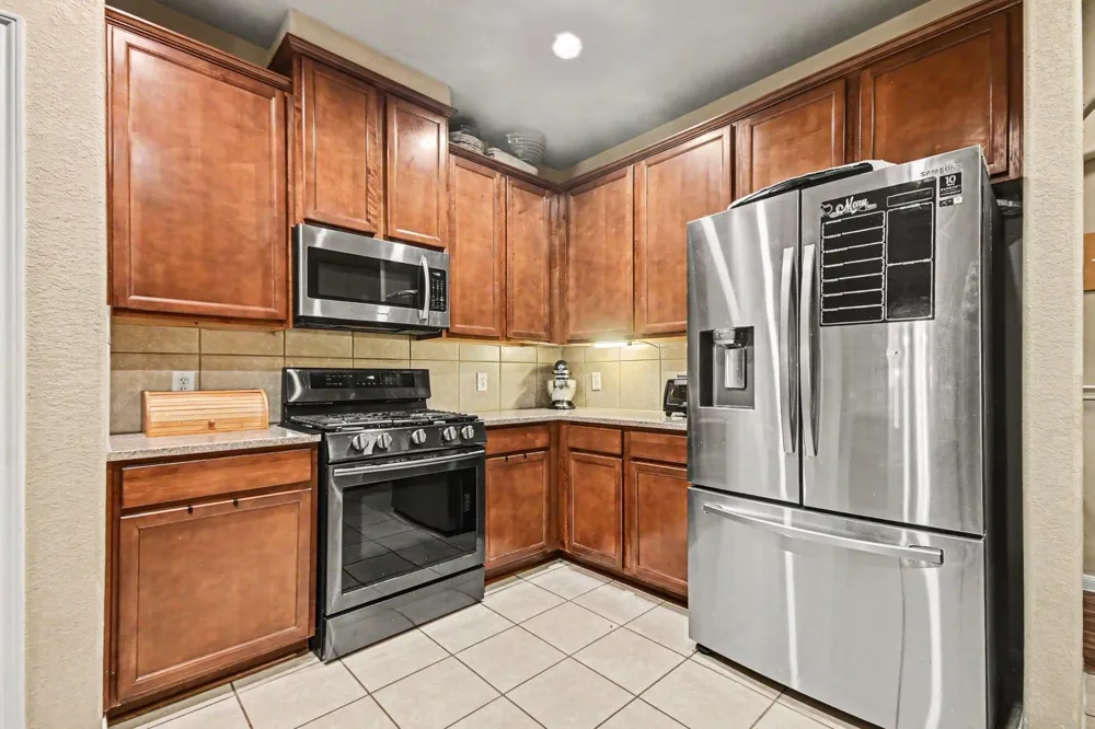 4112 S Meridian Greens Drive Dickinson, TX 77539
