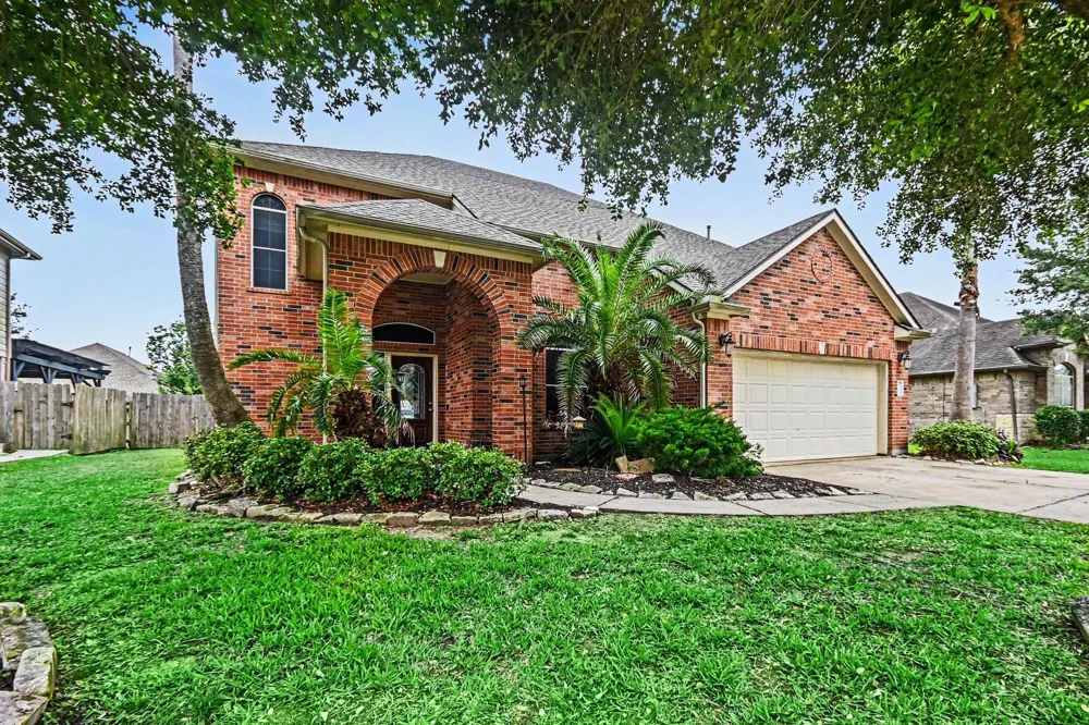 4112 S Meridian Greens Drive Dickinson, TX 77539