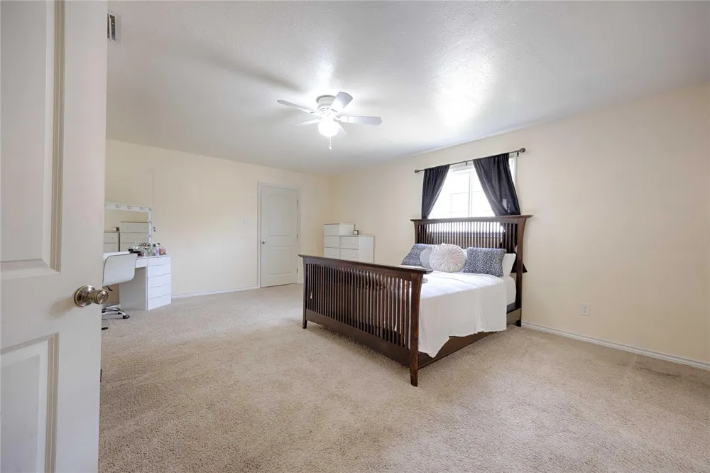 113 Thiele Drive Yoakum, TX 77995