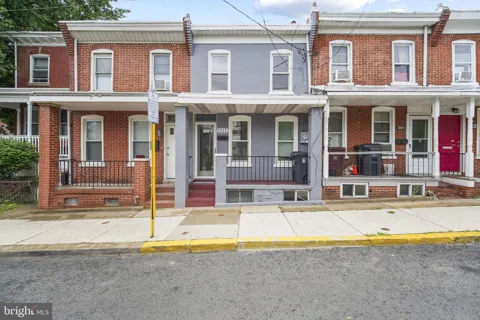 1322 MARYLAND AVENUE