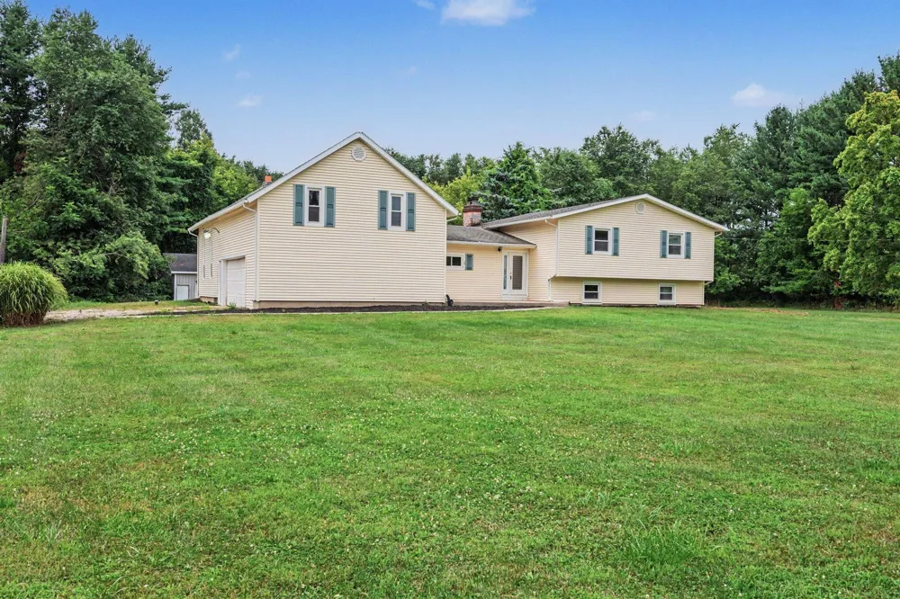 11867 4 Mile Road Battle Creek, MI 49015