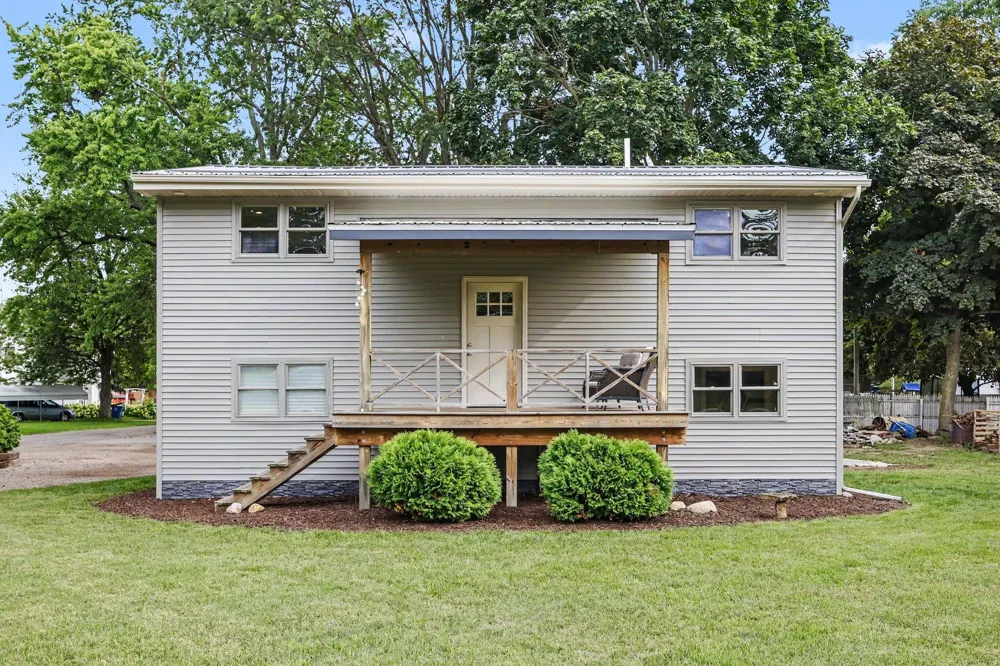 241 Morrison Street Coloma, MI 49038