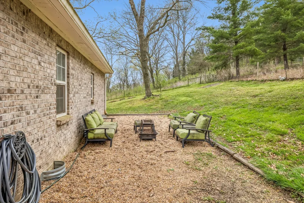 6759 Bethesda Arno Rd Thompsons Station, TN 37179