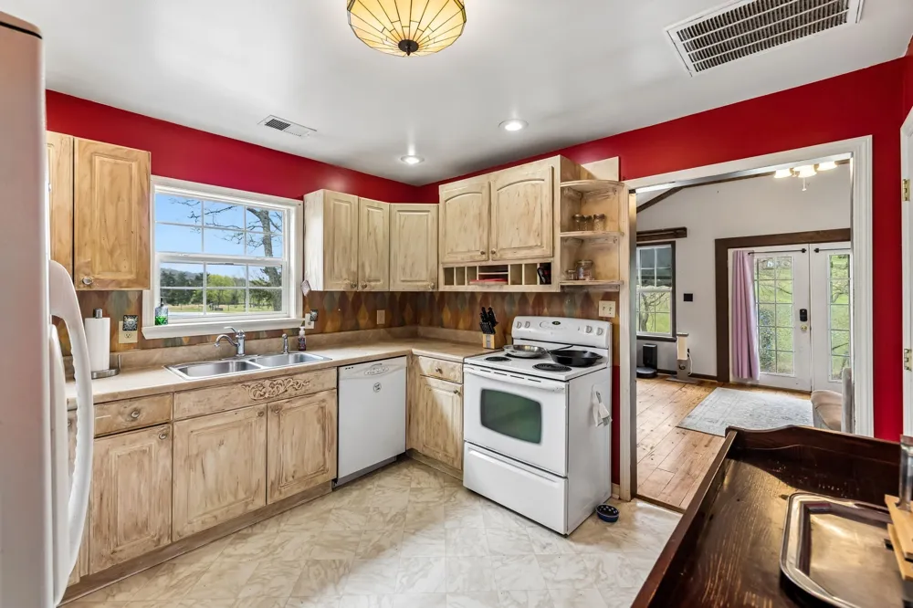 6759 Bethesda Arno Rd Thompsons Station, TN 37179