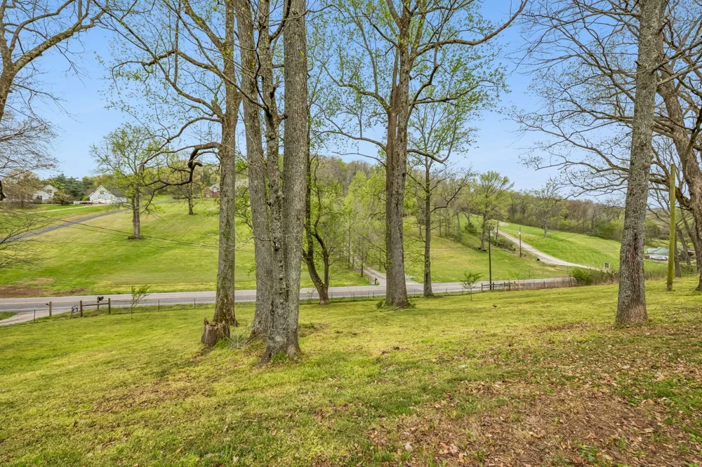 6759 Bethesda Arno Rd Thompsons Station, TN 37179