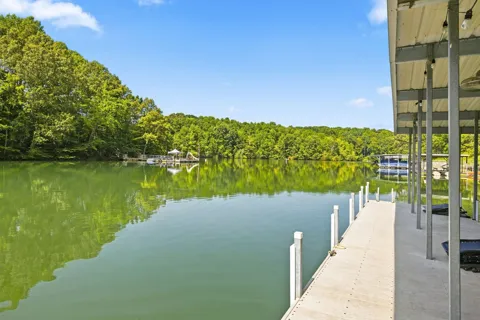 167 Bluff Dr