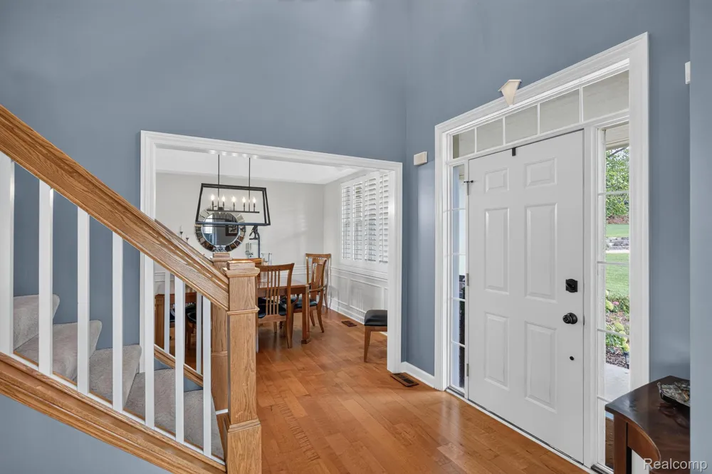 4755 S Quarry Creek White Lake Charter Township, MI 48383