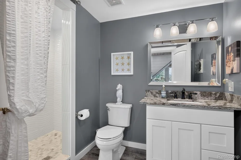 4755 S Quarry Creek White Lake Charter Township, MI 48383