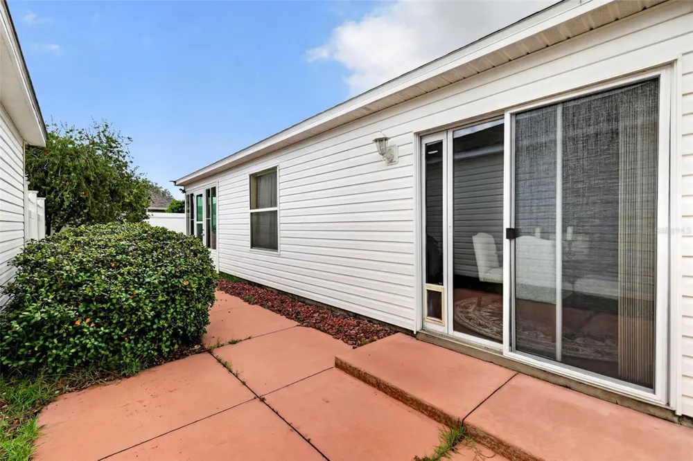 1706 FLEMINGS PLACE The Villages, FL 32162