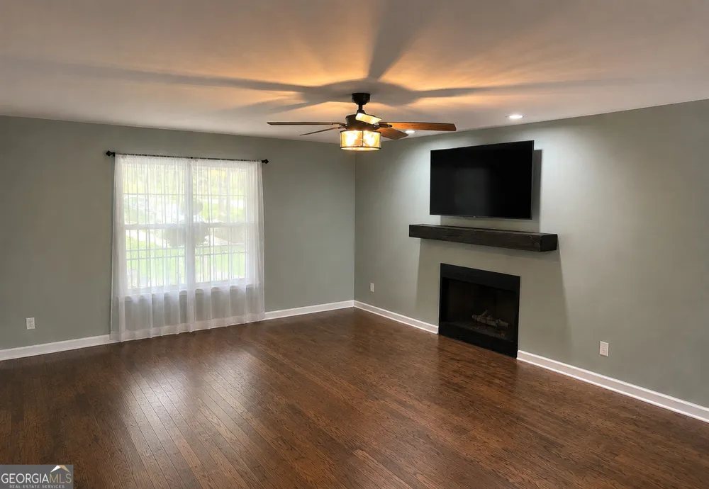147 Lakeview RD Jackson, GA 30233