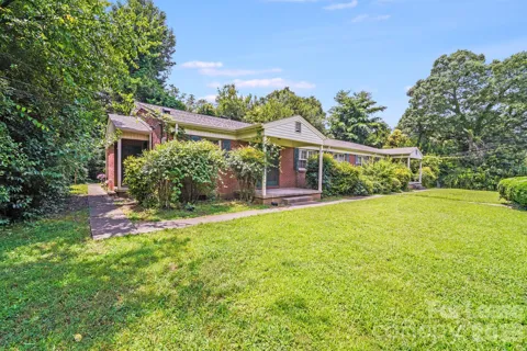 405 W Harvie Avenue #B