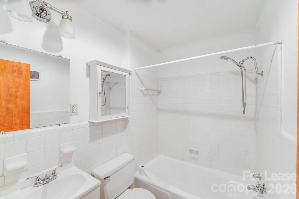 405 W Harvie Avenue #B Gastonia, NC 28052