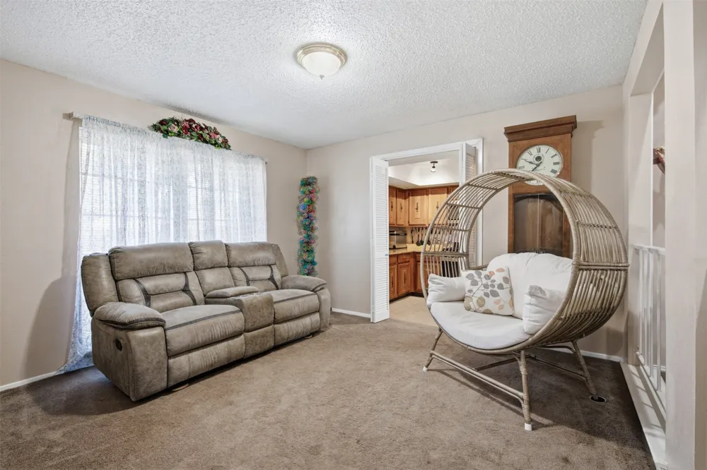 1822 Caldwell Drive Garland, TX 75041