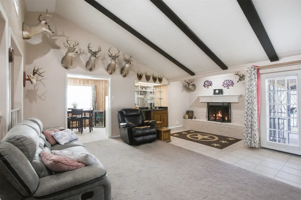1822 Caldwell Drive Garland, TX 75041