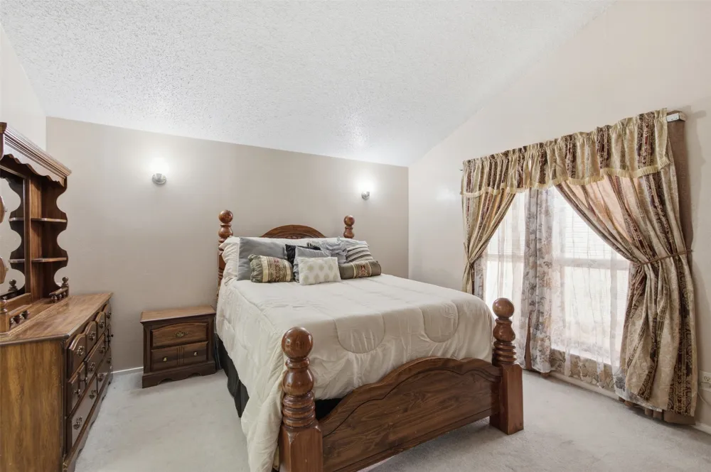 1822 Caldwell Drive Garland, TX 75041
