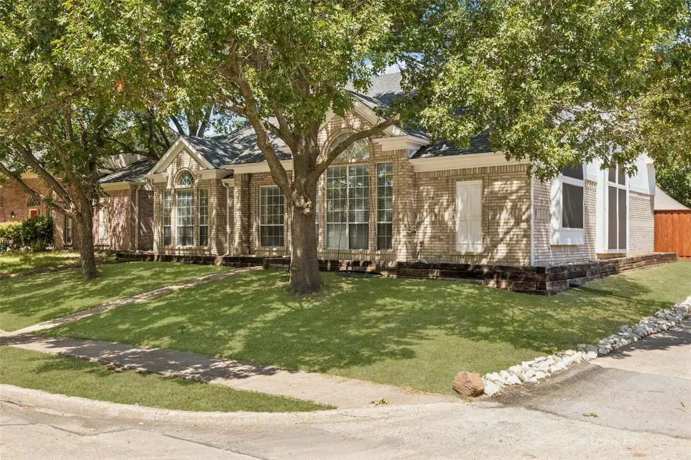8113 Pickard Drive Rowlett, TX 75088