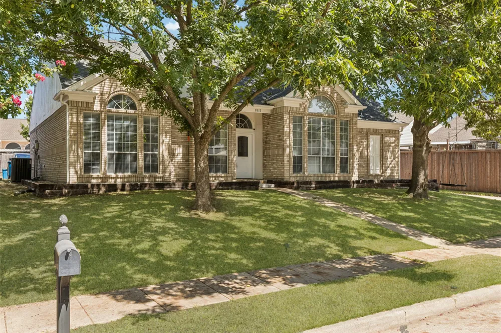 8113 Pickard Drive Rowlett, TX 75088