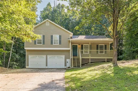 483 Thornbrooke Drive