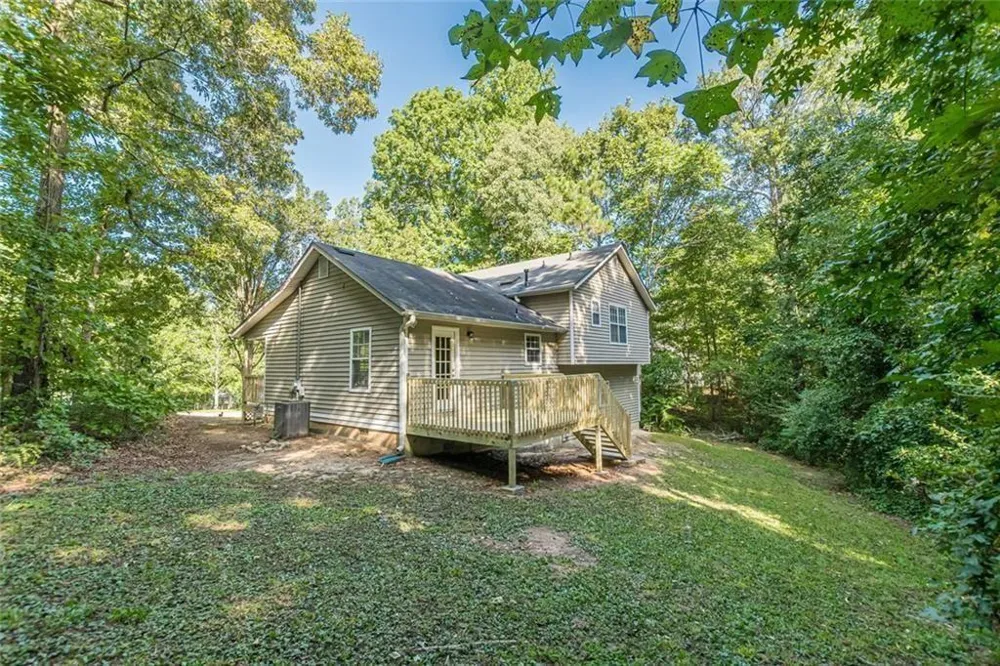 483 Thornbrooke Drive Hiram, GA 30141