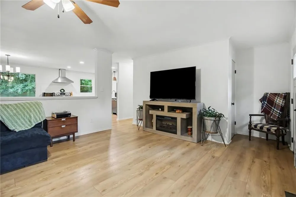 55 Dixon Street Newnan, GA 30263