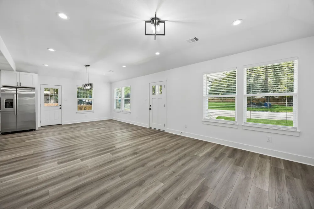 514 W Wilkins Street Brenham, TX 77833